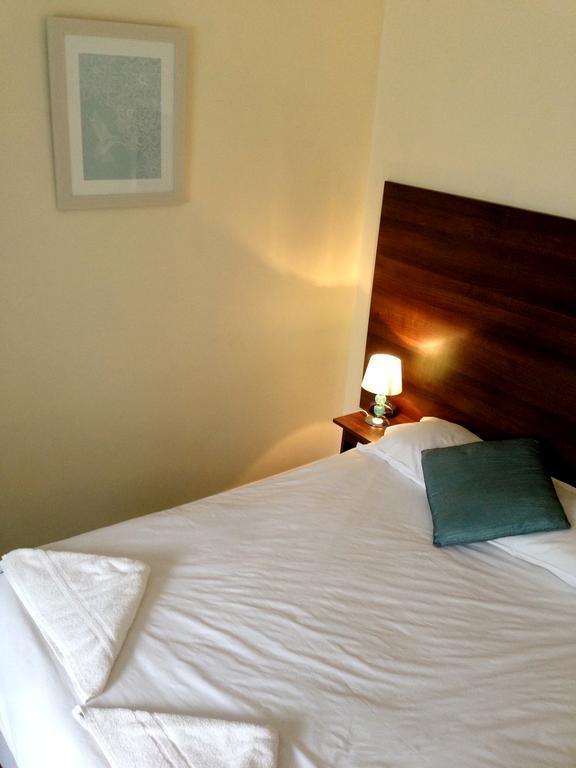 Отель The Avalon House St Albans Номер фото